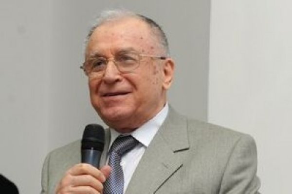 Ion Iliescu, la lansarea candidaţilor USL sector 3: Toţi de aici eraţi pionieri, acum 23 de ani